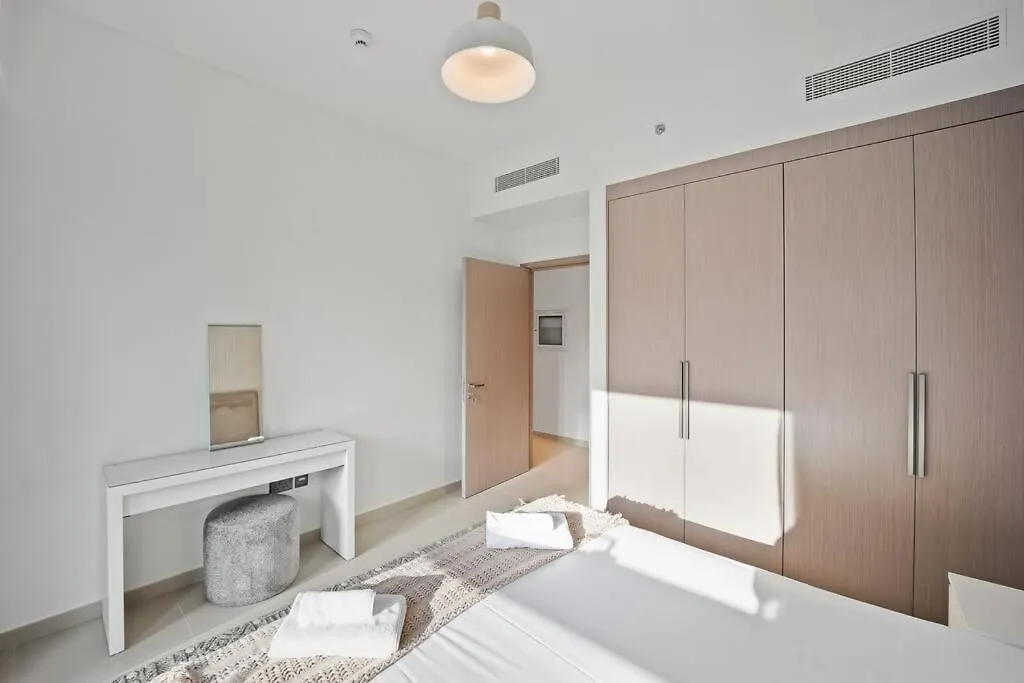 Brand New 1Br Downtown - Next To Dubai Mall 0*,